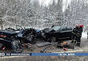 Лобовое столкновение под Минском: погибла женщина, ребенок в больнице