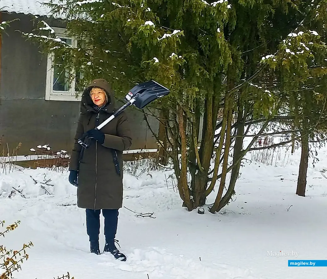 04.01.2026, Старое Пашково. Дорожки нужно чистить.