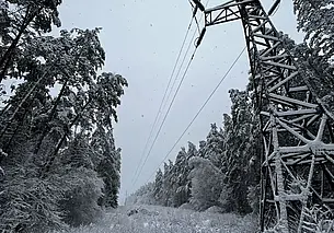 Энергетики Могилевской области в связи со снегопадом перешли в режим повышенной готовности