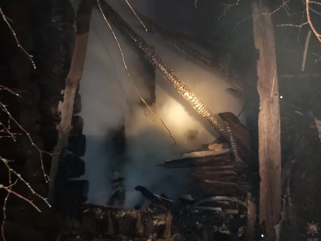 9 января 2026 года. Пожар в агрогородке Дуброва Быховского района. Фото: МЧС.