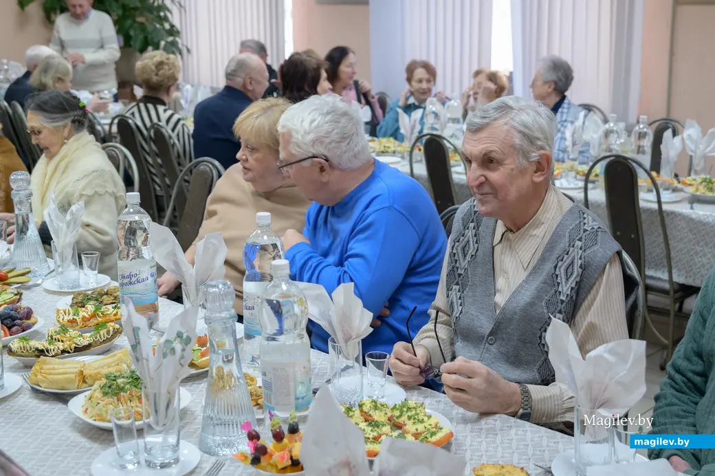 15.01.2026. Ул. Чехова, 54. Встреча участников делового клуба «Кiраўнiк» на Бобруйском заводе