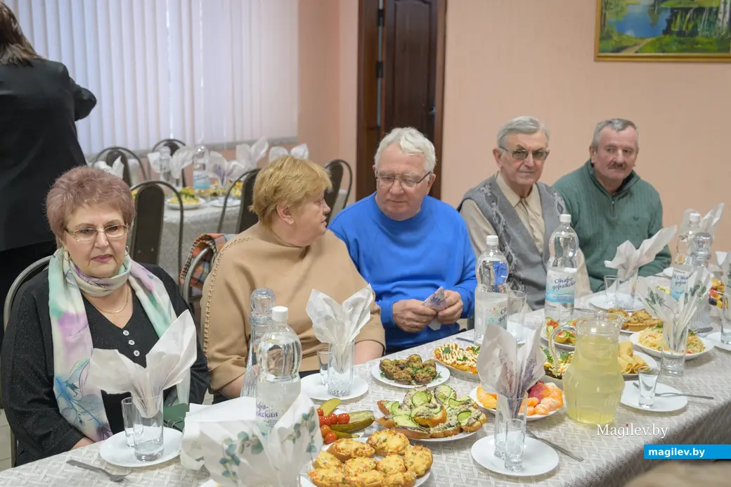 15.01.2026. Ул. Чехова, 54. Встреча участников делового клуба «Кiраўнiк» на Бобруйском заводе