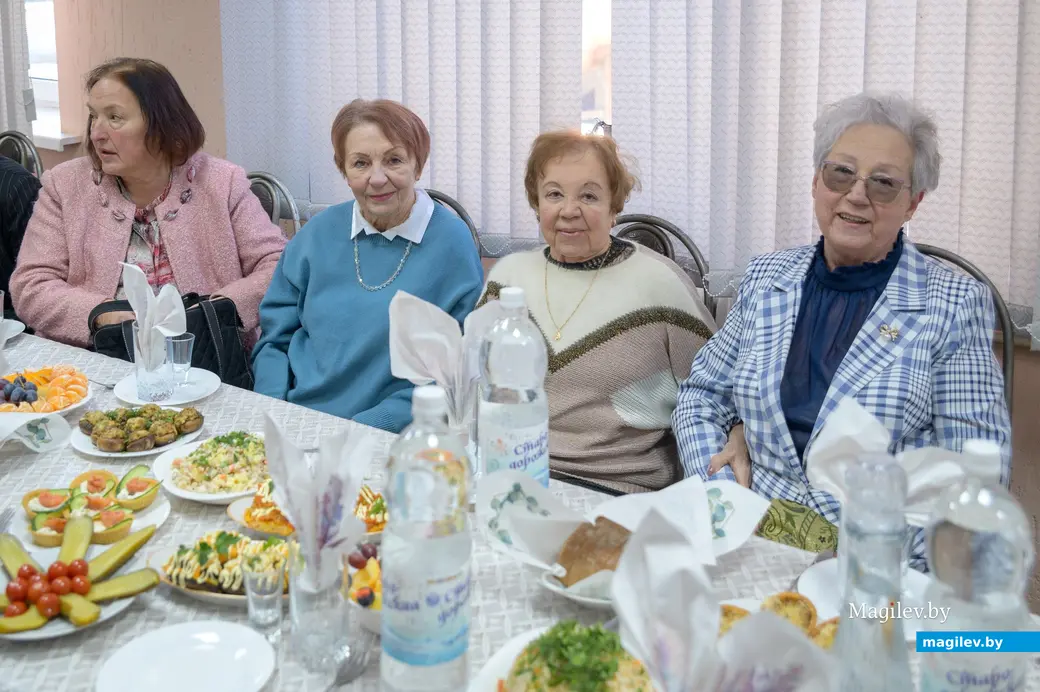 15.01.2026. Ул. Чехова, 54. Встреча участников делового клуба «Кiраўнiк» на Бобруйском заводе