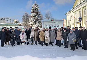 Праздник «От всей души» на Бобруйском заводе биотехнологий согрел сердца ветеранов