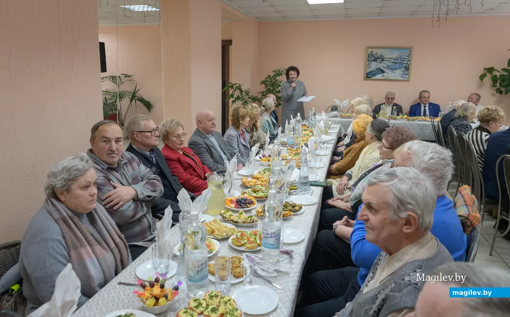 15.01.2026. Ул. Чехова, 54. Встреча участников делового клуба «Кiраўнiк» на Бобруйском заводе