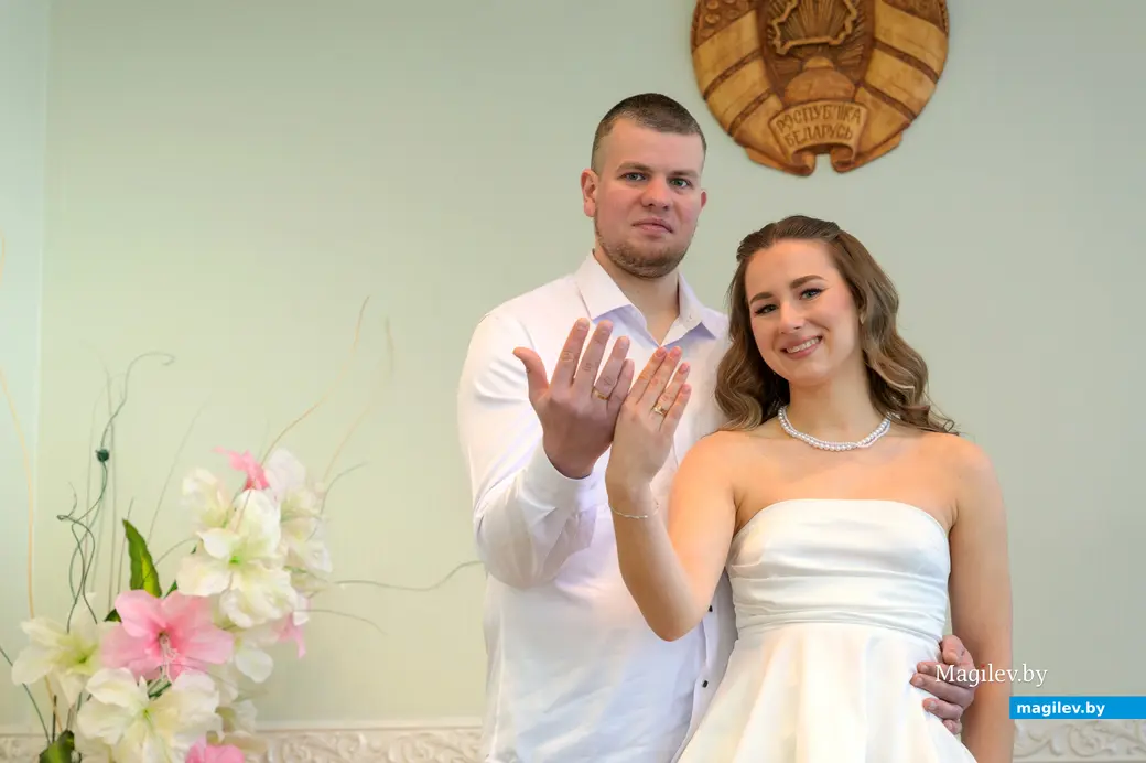 16.01.2026. Отдел ЗАГС Бобруйского горисполкома. Свадебная пара. Ангелина и Олег.