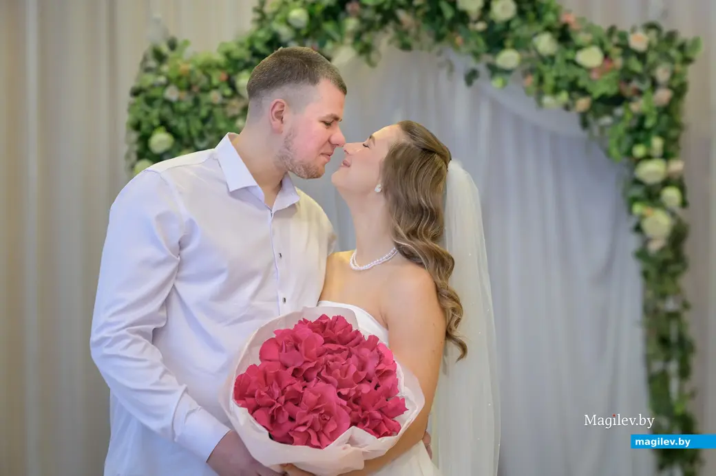 16.01.2026. Отдел ЗАГС Бобруйского горисполкома. Свадебная пара. Ангелина и Олег.