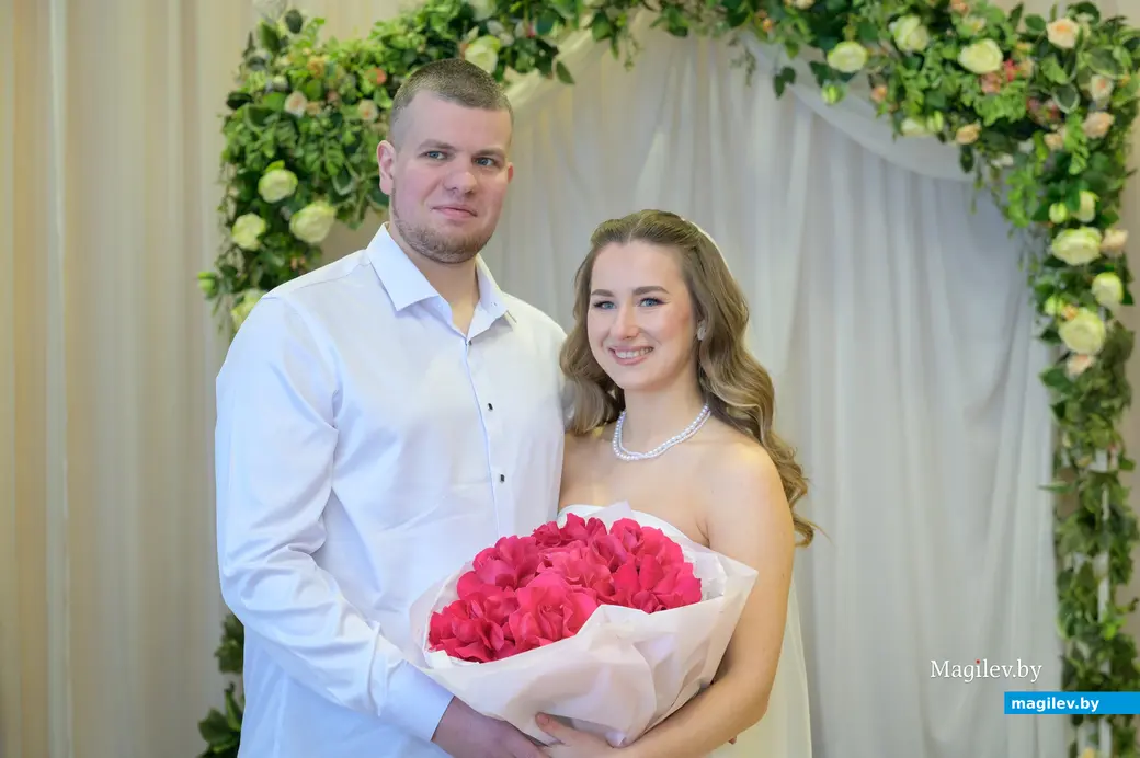 16.01.2026. Отдел ЗАГС Бобруйского горисполкома. Свадебная пара. Ангелина и Олег.