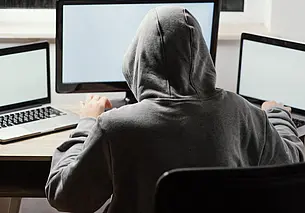 Хакер-самоучка задержан в Бресте: его жертвами стали более 3 тысяч человек из СНГ и Европы