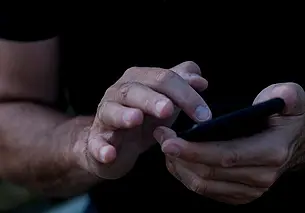 В Бобруйске квартирант оформил на хозяина жилья серию займов. Возвращать деньги не стал