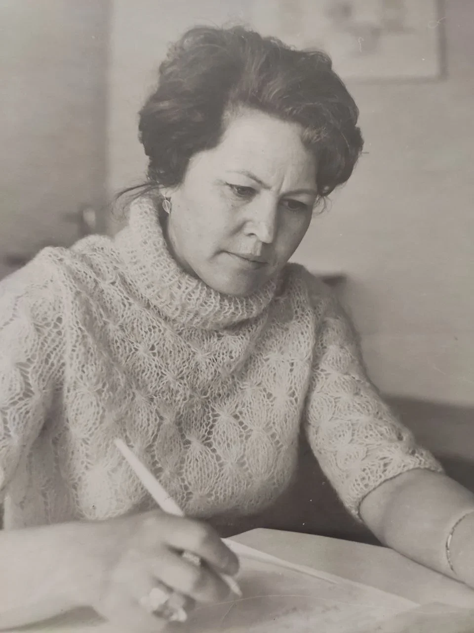  Ада Павловна Цветкова в годы работы на кожкомбинате. 