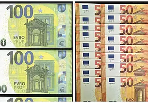 Могилевские молодожены получили в подарок на свадьбу деньги из «банка приколов»