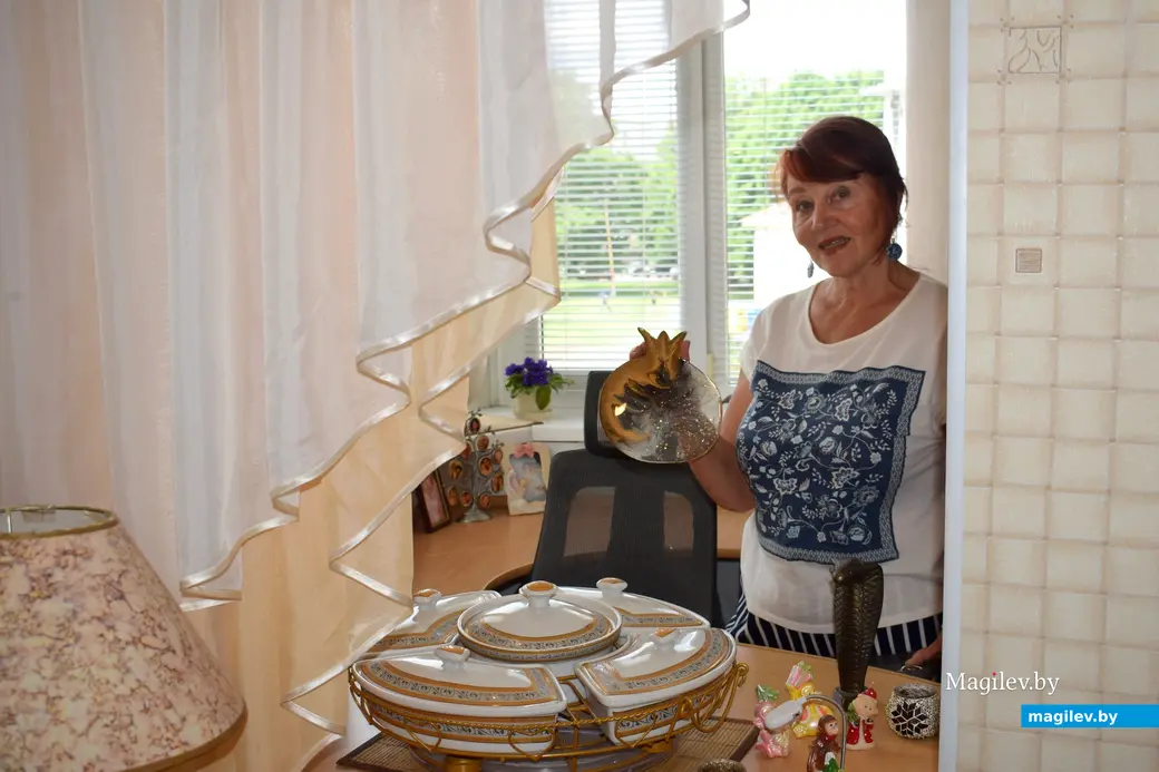 .06.2025 , Бобруйск. Евгения Николаевна и Николай Иванович Пасько со своими изделиями