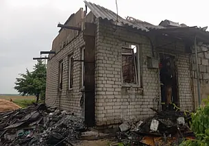 Ночью в Белыничском районе горел дом. Виновницей пожара могла стать молния