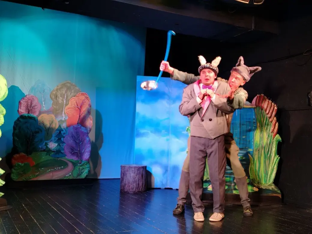 Спектакль «Считаю до пяти». Фото предоставлено Могилевским драмтеатром.