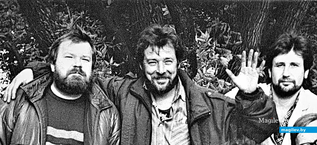1990 год, Могилев. Слева направо: Коля, Вова, Женя.