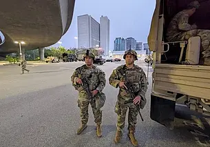 В Лос-Анджелесе введен комендантский час для борьбы с беспорядками