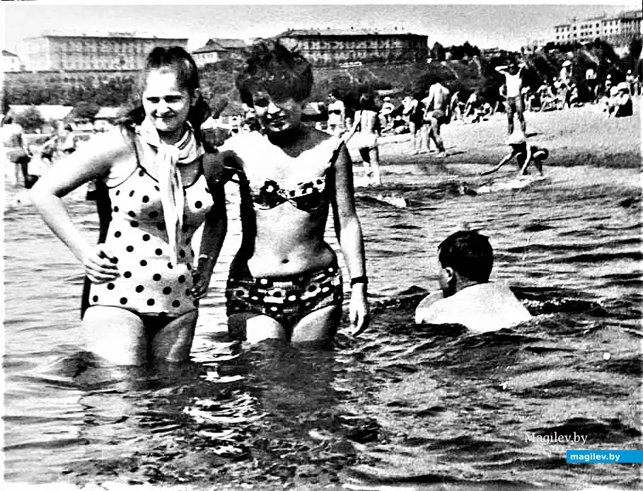 1973 год, Могилев. городской пляж на Днепре.
