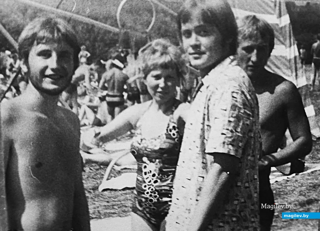 1975 год, Могилев. городской пляж на Днепре.