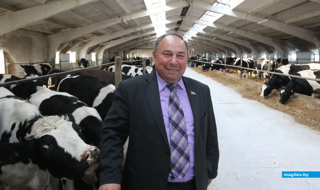 2010-е гг. Могилевский район, агрокомбинат «Восход». Виктор Пинчук.