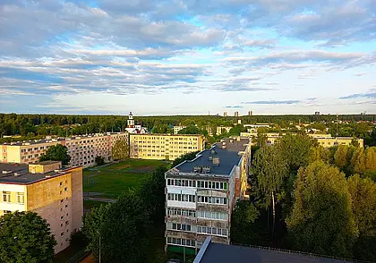 Могилевская Казимировка: там «небоскреб» «хрущевку» не обидит