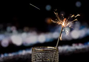 Двое жителей Мстиславля решили устроить дома «фейерверк» и оказались в больнице