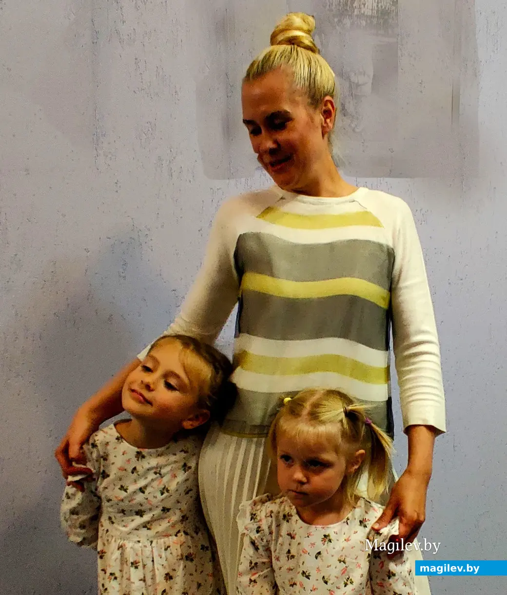 Анна Петуховская с фотомоделями.