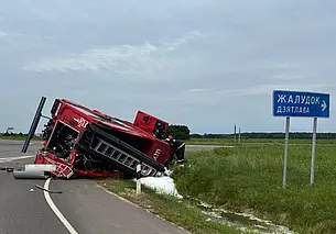 Два автомобиля МЧС столкнулись в Гродненской области