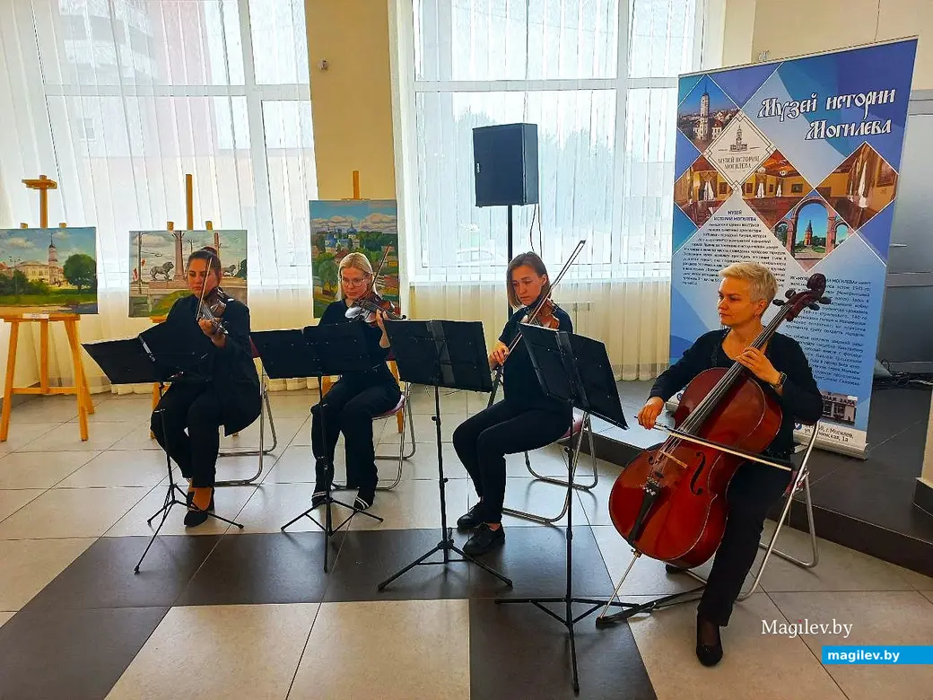 27.06.2025, Могилев. Торжественное открытие выставки работ участников пленэра «Могилев на холстах российских художников».