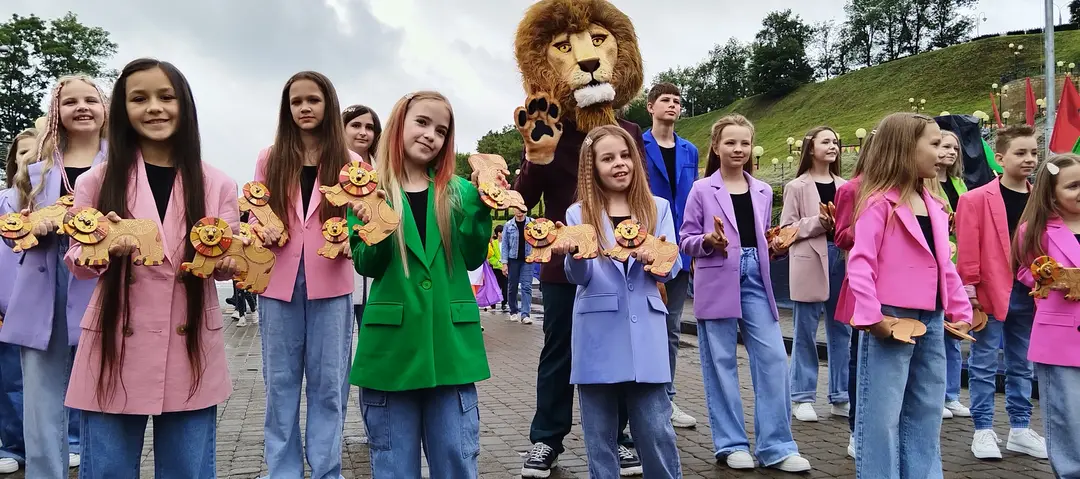 «Львиный» забег и не только! В Могилевском парке Подниколье отмечают День города