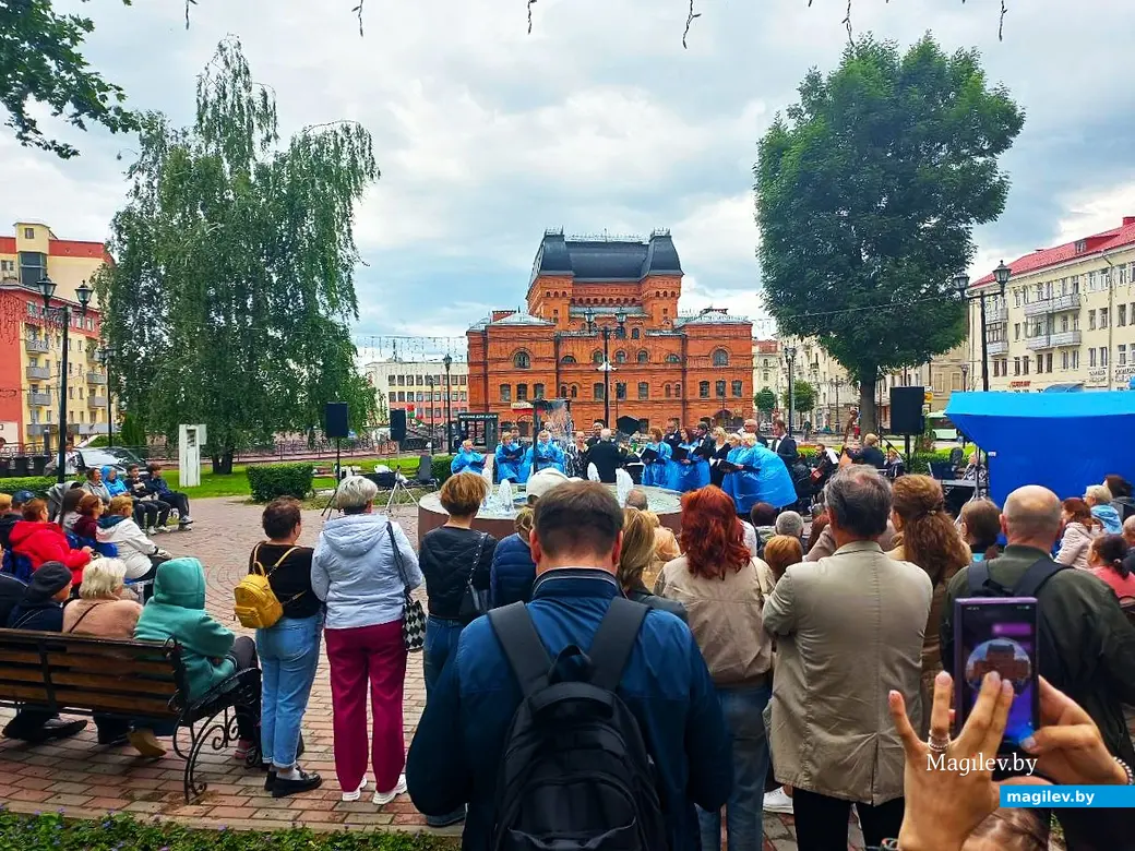 28.06.2025, Могилев, Театральный сквер. Душевный концерт Могилевской городской капеллы.