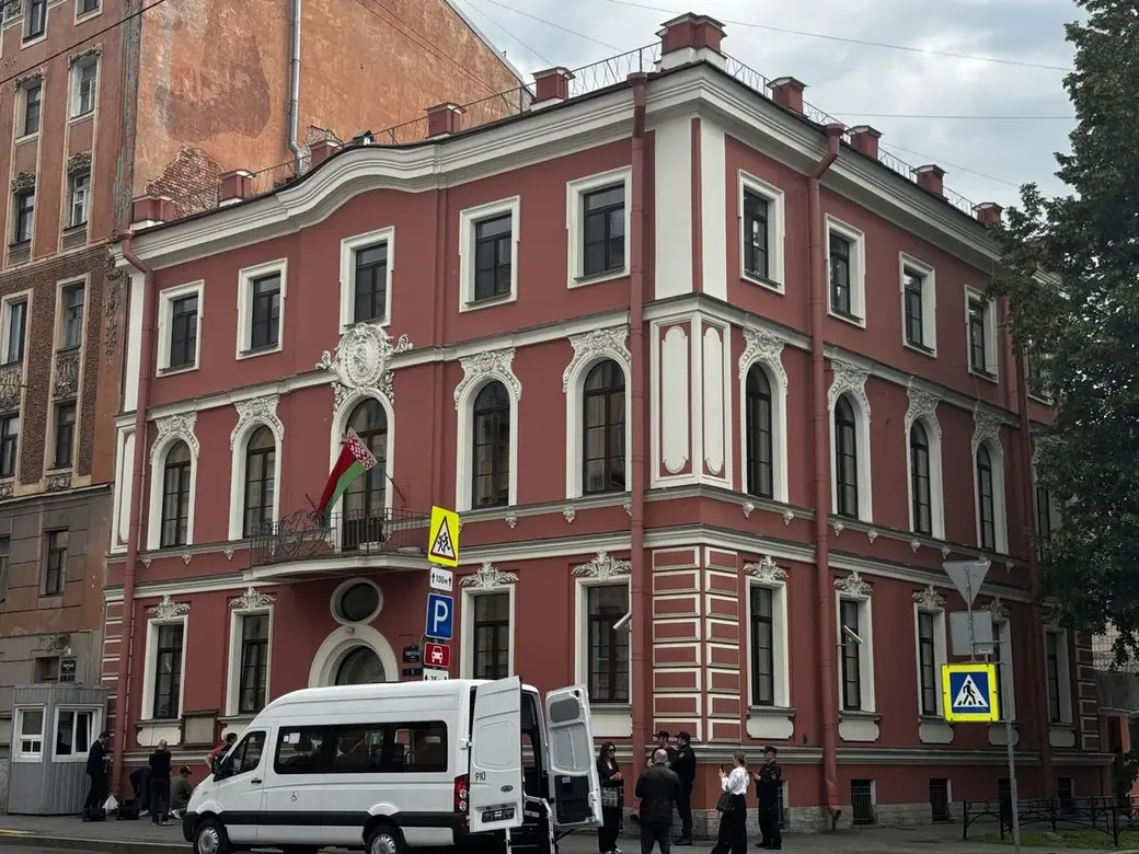 3 июля 2025 года. Новое здание генконсульства Беларуси открылось в Санкт-Петербурге по адресу: Тверская, 5. Фото: МИД Беларуси.