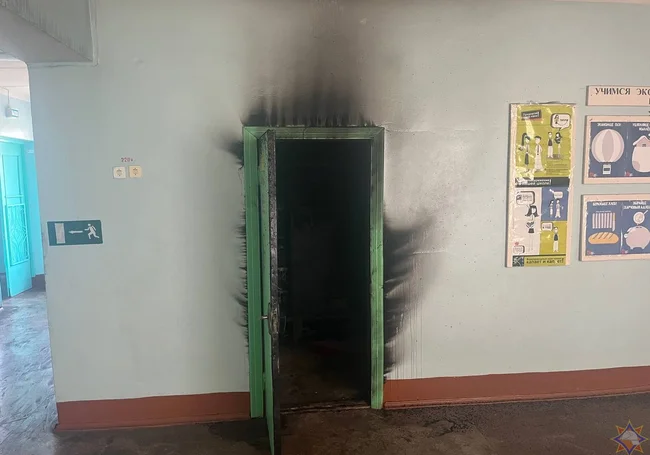 Утром 8 июля в Дрибинском районе горела школа