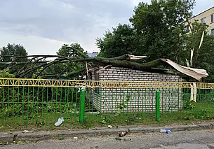 Более 230 кровель повреждено в Могилеве прошедшим ураганом