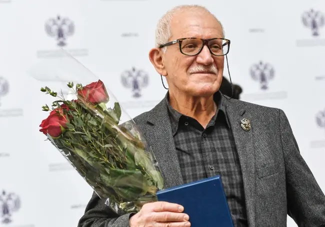 Умер Александр Митта, режиссер первого в СССР фильма-катастрофы «Экипаж»