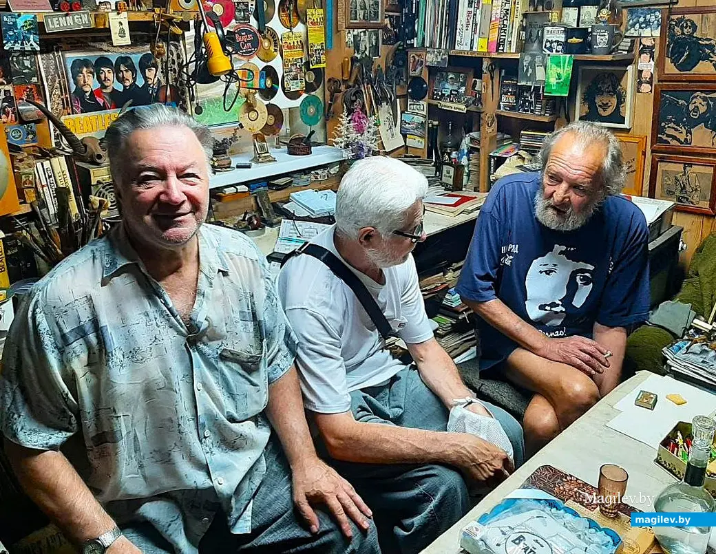 Июль 2025 года, Могилев. В битловском музее Володи Кутузова.