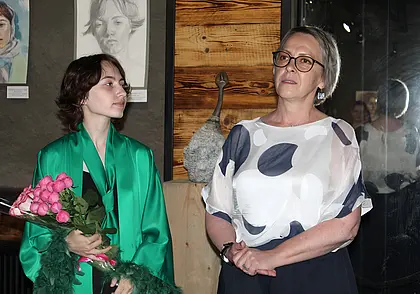 Выставка одного дня: графика и рисунки Валерии Антонихиной. Фоторепортаж