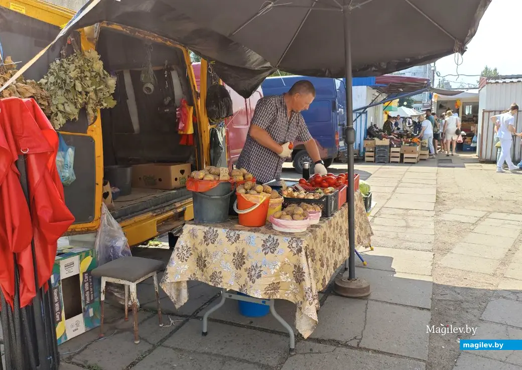 16 июля 2025 года. Могилев. Рынок по улице Островского.