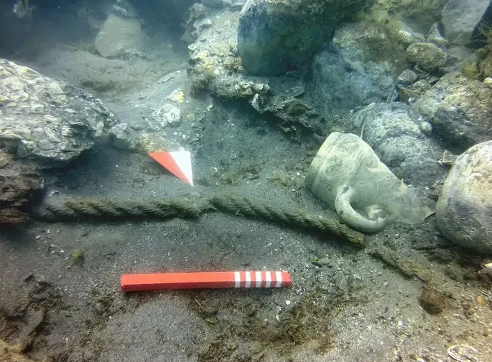 На Сицилии найдены останки греческого корабля VI века до н. э. Фото: La Brujula Verde.