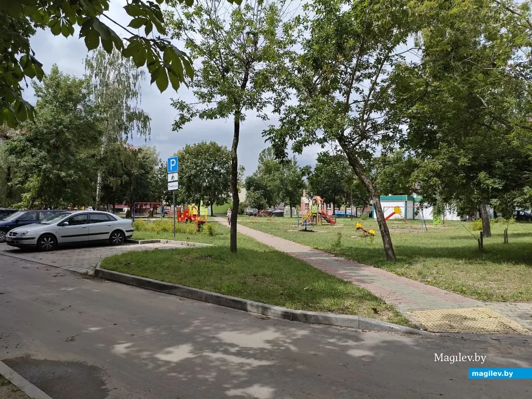 21 июля 2025 года. Могилев. Двор по Пушкинскому проспекту в районе дома №57.