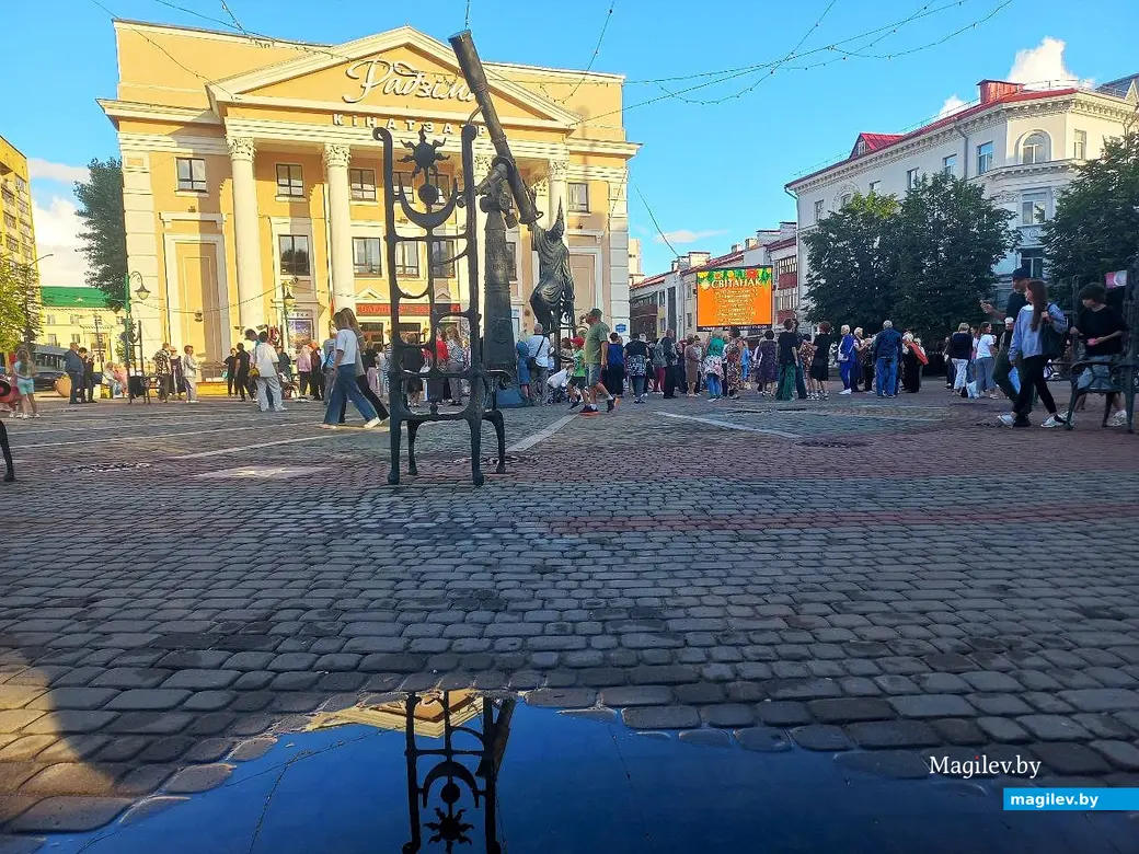 20.07.2025, Могилев. Дискотека «У фонтанов» на Площади звезд.