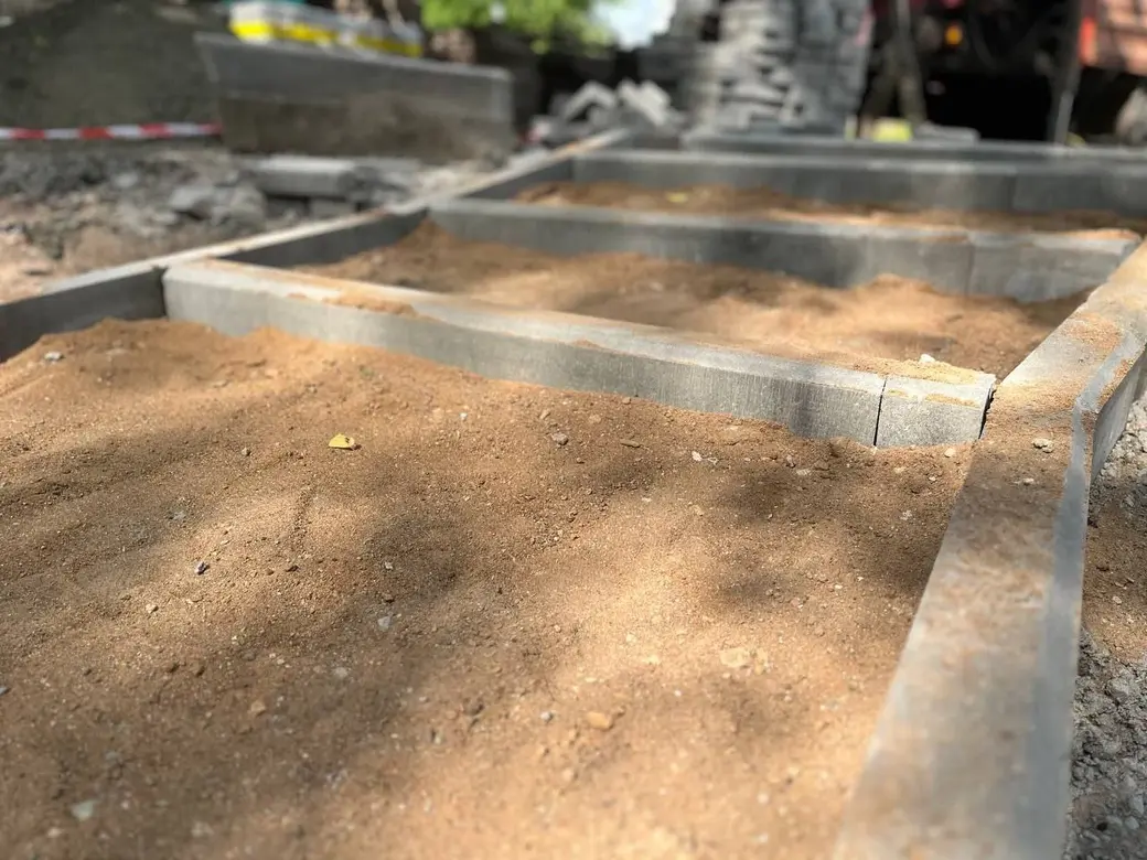 Лето 2025 г. Могилевский район. Начаты работы по благоустройству территории парковой зоны Полыковичской криницы.