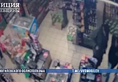 В Могилеве приятели нашли чужую карту и опустошили ее