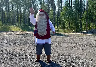 В резиденции Санта-Клауса +33 °C: аномальная жара установилась в Финляндии