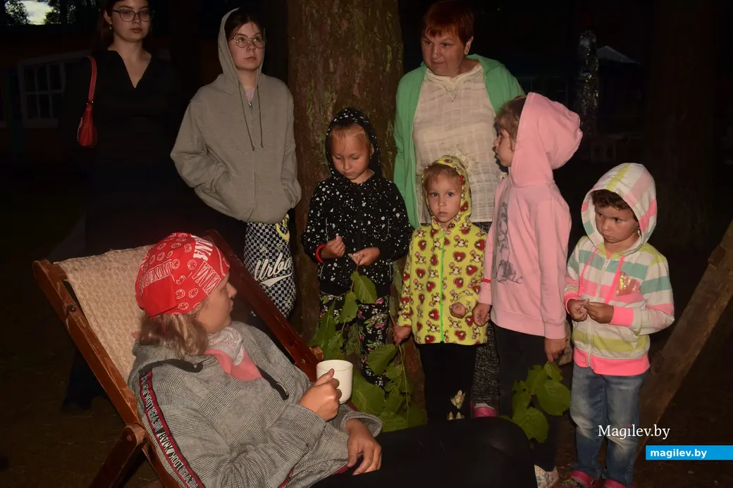 XIX международный пленэр керамистов «Арт-Жыжаль». 25.07.2025. Дарья Орочко с лекцией для зрителей