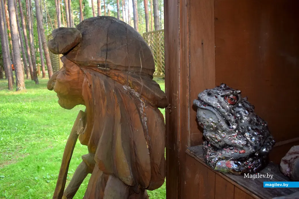 XIX международный пленэр керамистов «Арт-Жыжаль». 25.07.2025. Работа Ивана Арцимовича