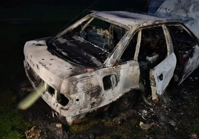 Два автомобиля Audi горели на Могилевщине вечером 30 июля