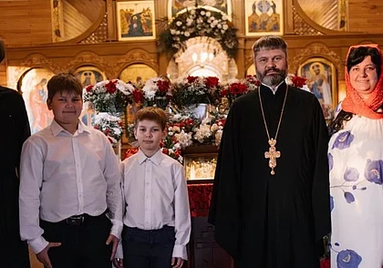 «Чем больше детей, тем легче». Поговорили с женой священника из Бобруйска
