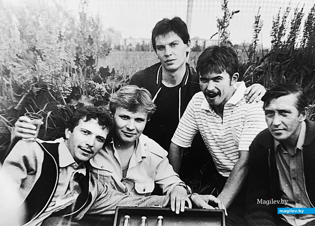 1070-е годы, Могилев. «Адмиралы дубровенских оврагов».