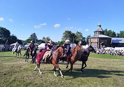 В Мстиславле проходит рыцарский фест – праздник, который стирает границы времени (65 фото)